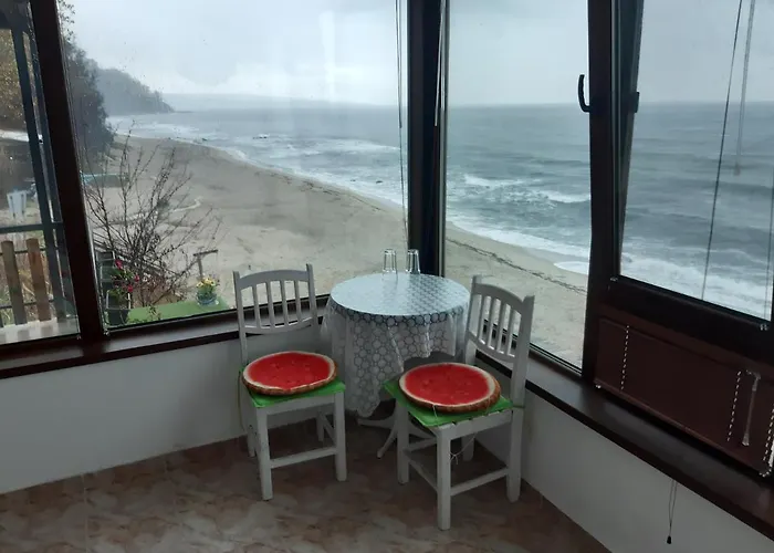 Happy Privatunterkunft Warna